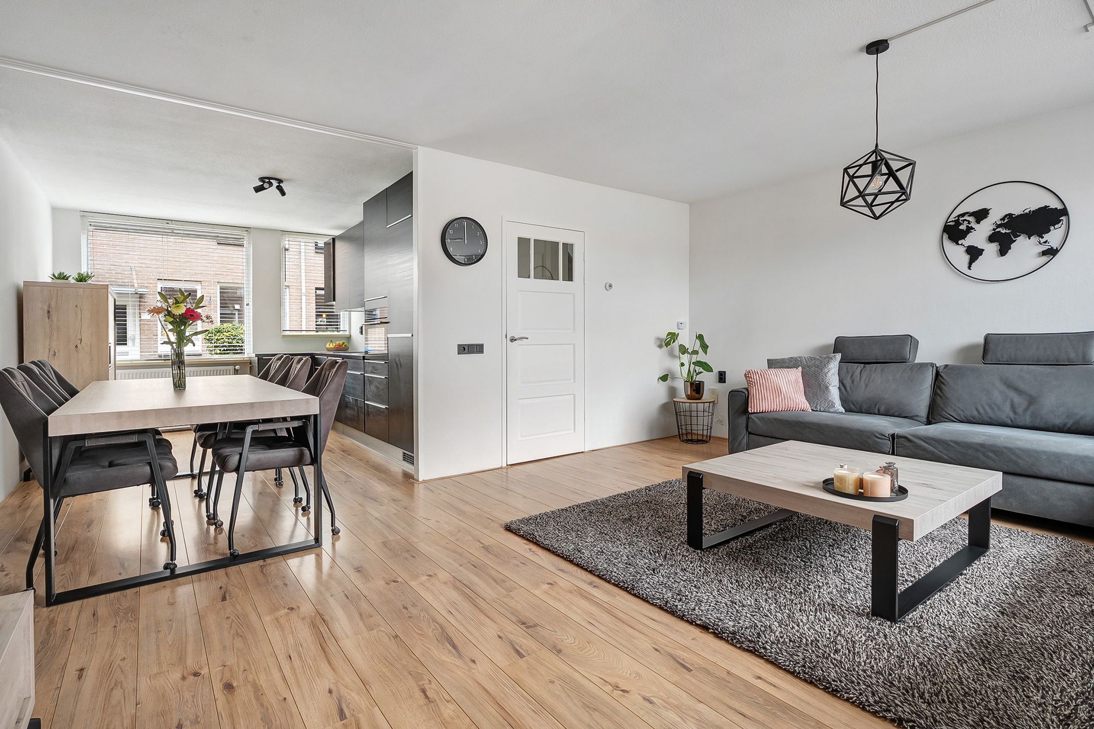 Foto 9 van Mackayware 102