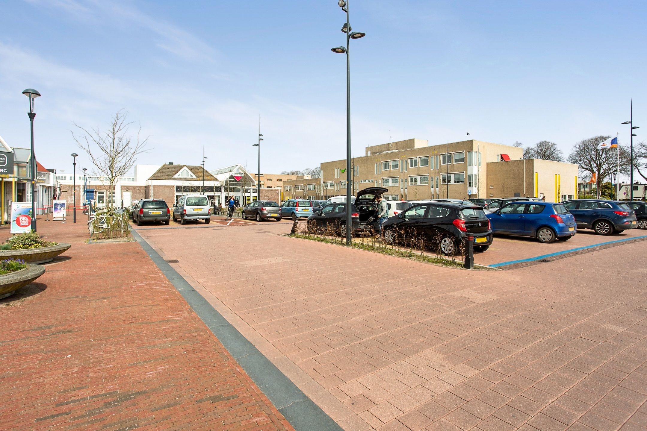 Photo 45 of Outger Jacobszstraat 17-D