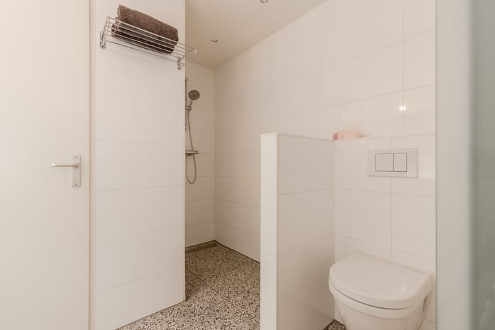 Foto 35 van Max Euweplein 3