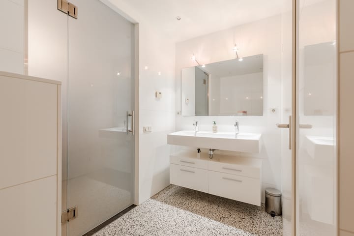 Foto 36 van Max Euweplein 3