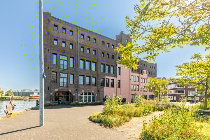 Foto 43 van Max Euweplein 3