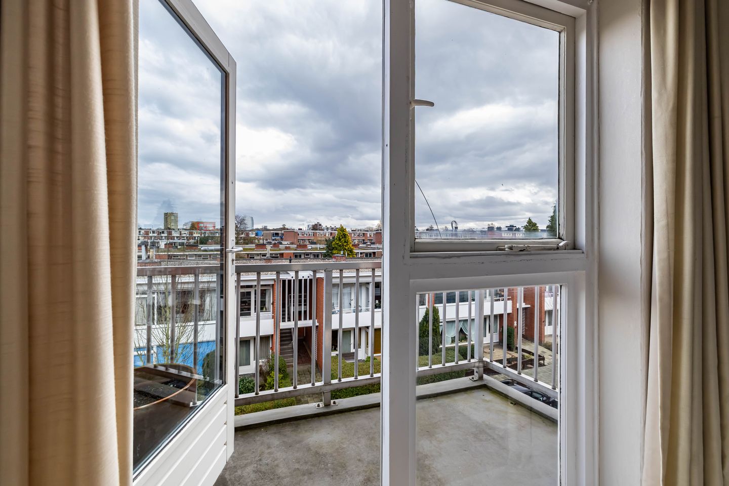 Foto 25 van Snelliusstraat 73