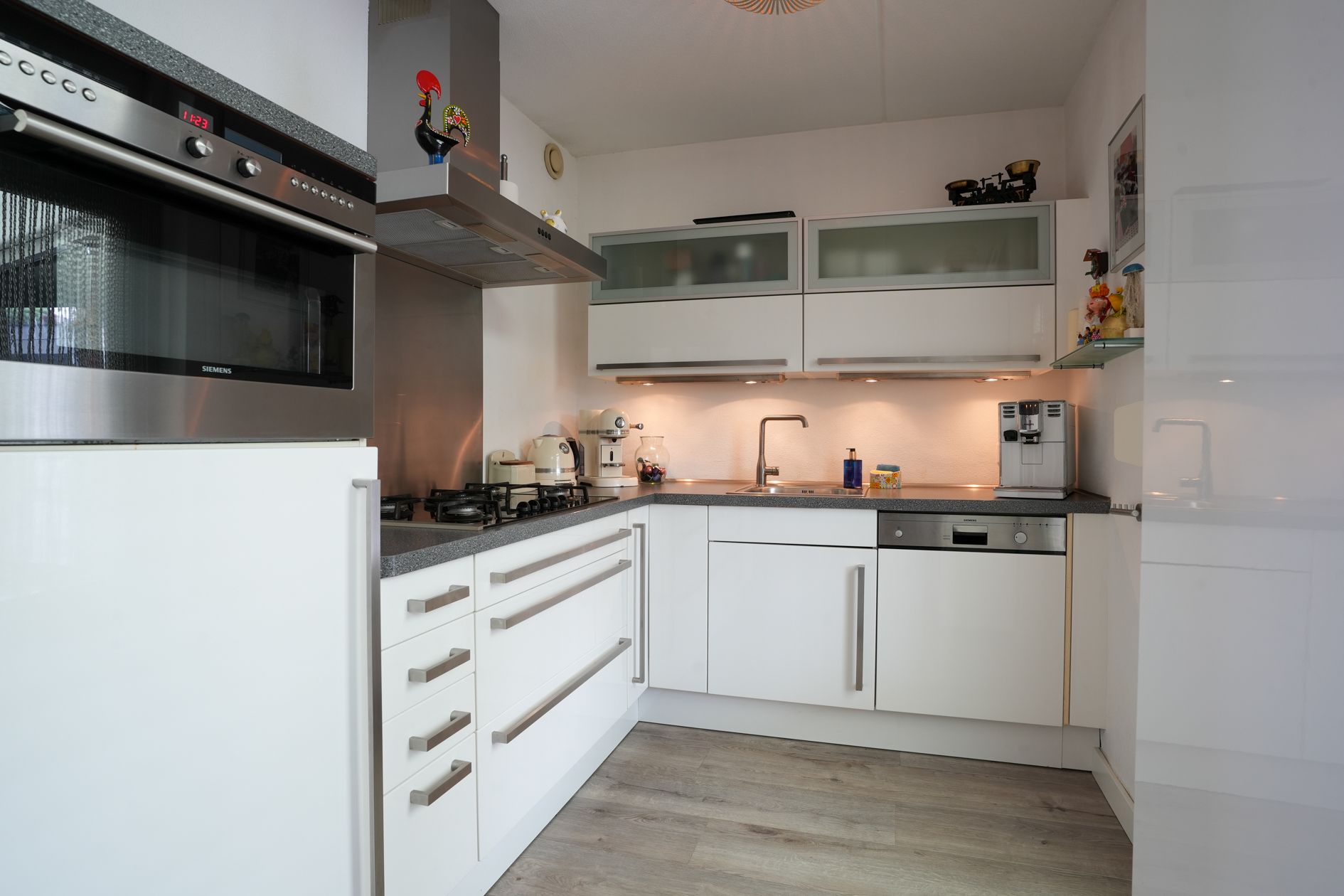 Foto 9 van Deken Hennissenstraat 5