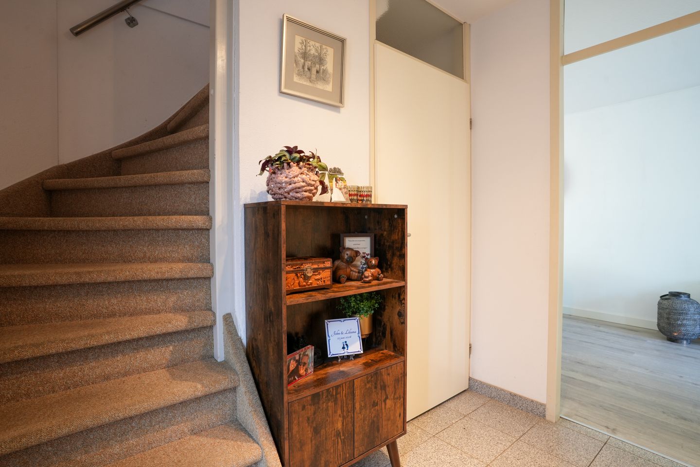 Foto 10 van Deken Hennissenstraat 5