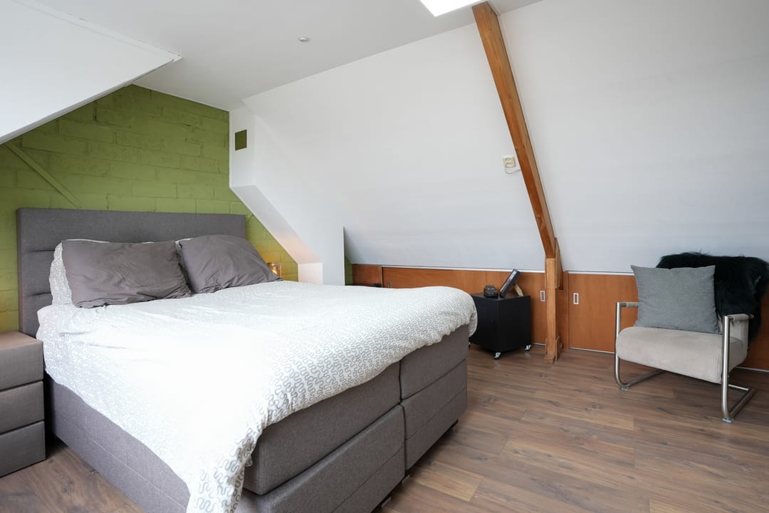 Foto 17 van Deken Hennissenstraat 5