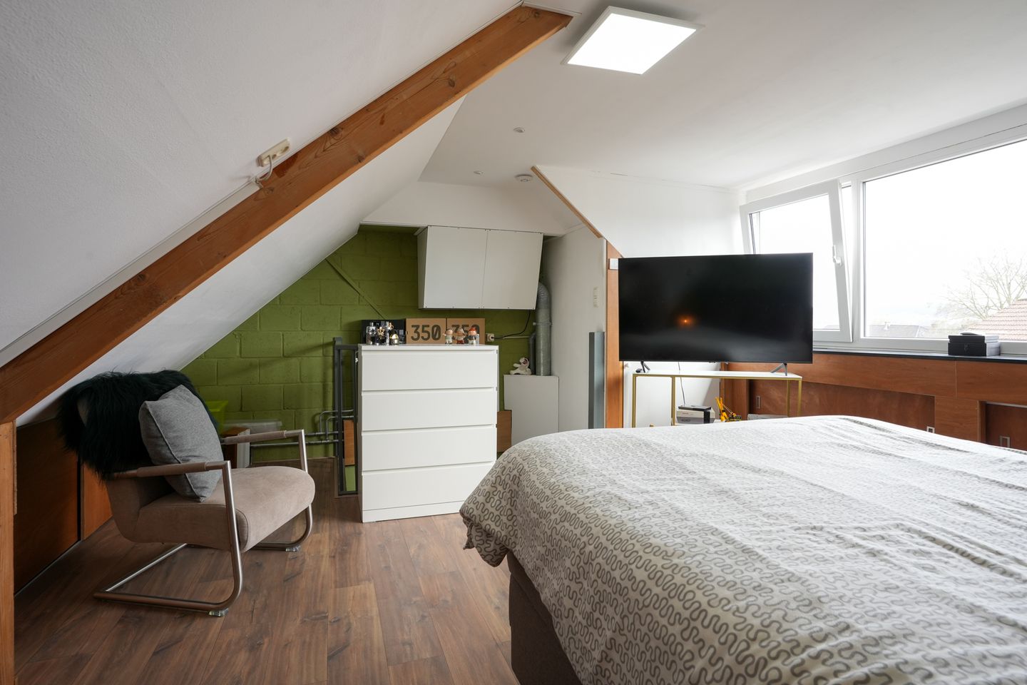 Foto 19 van Deken Hennissenstraat 5