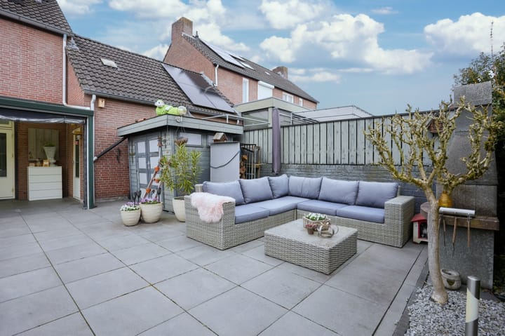 Foto 25 van Deken Hennissenstraat 5