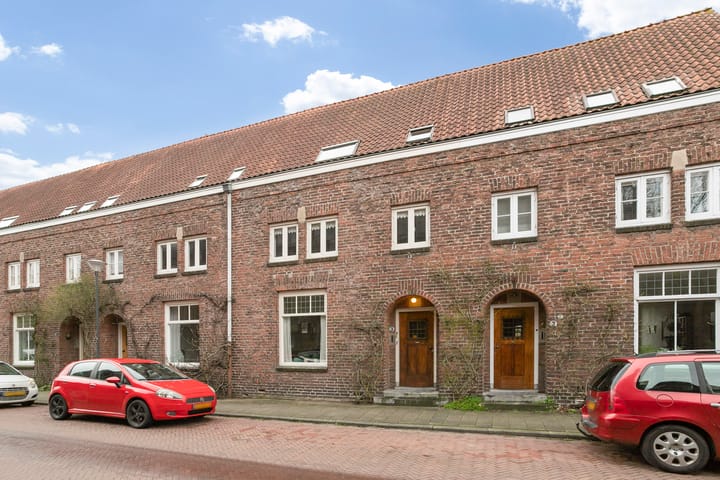 Foto 12 van Deken van Oss-straat 3