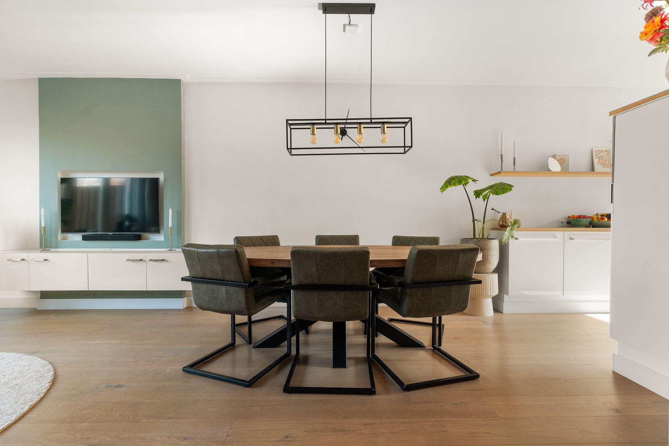 Photo 12 of Berenklauw 6