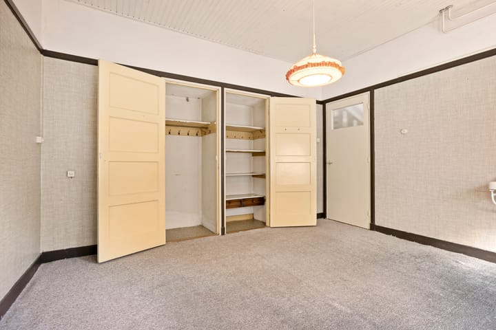 Foto 29 van Deken van Oss-straat 3