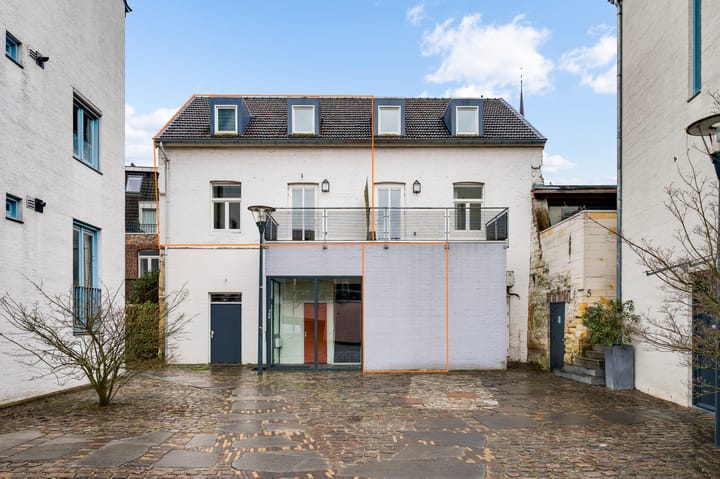 Foto 1 van Hof van Oranje 1