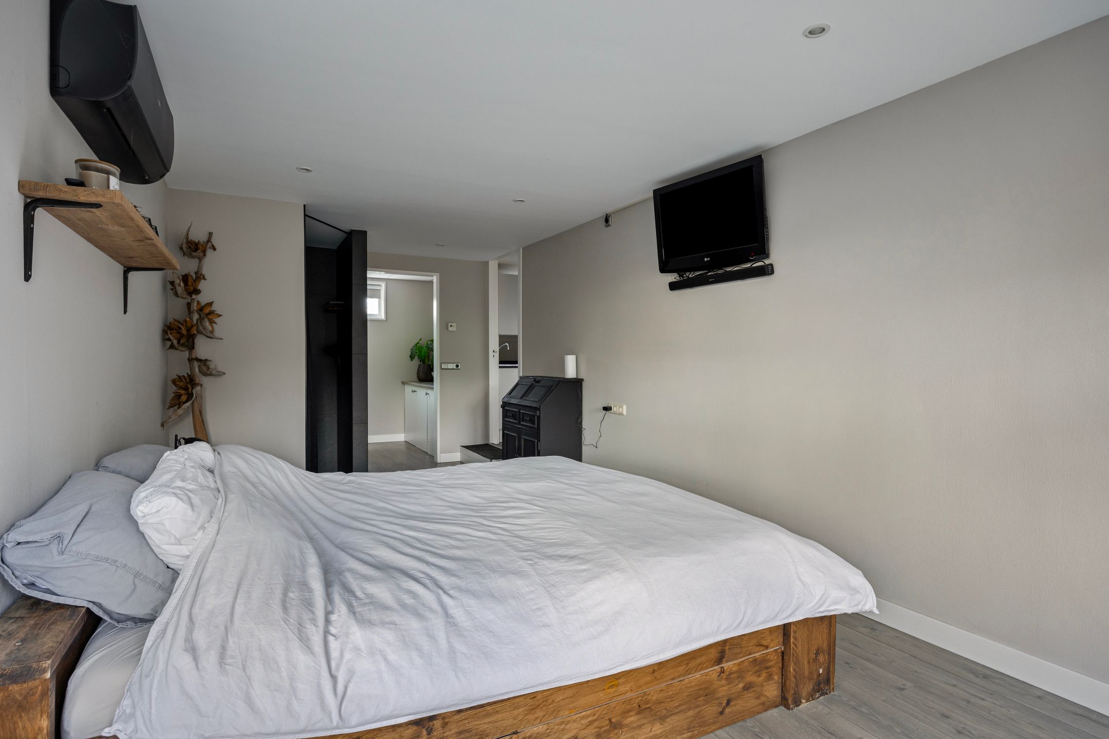 Photo 15 of Vonderpad 4