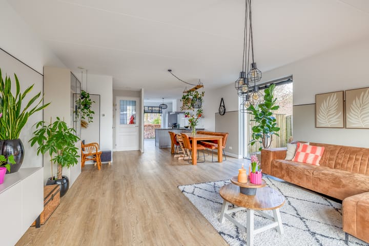 Foto 12 van Van der Ledestraat 1