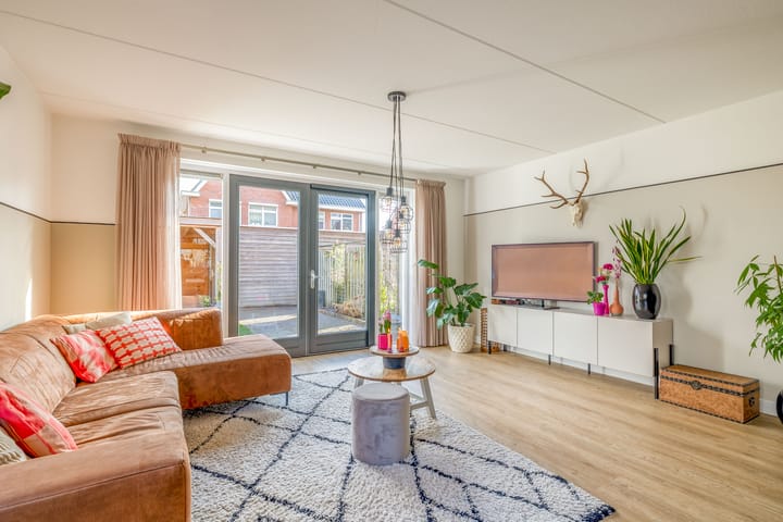 Foto 14 van Van der Ledestraat 1