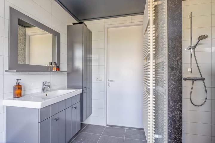 Foto 27 van Van der Ledestraat 1