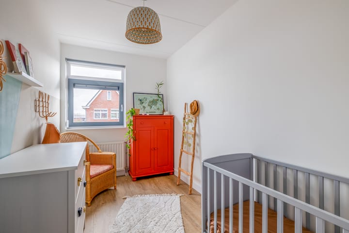 Foto 30 van Van der Ledestraat 1