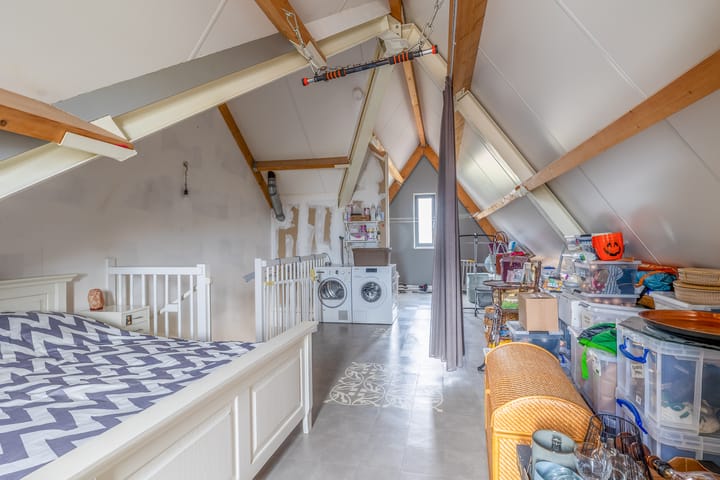 Foto 32 van Van der Ledestraat 1