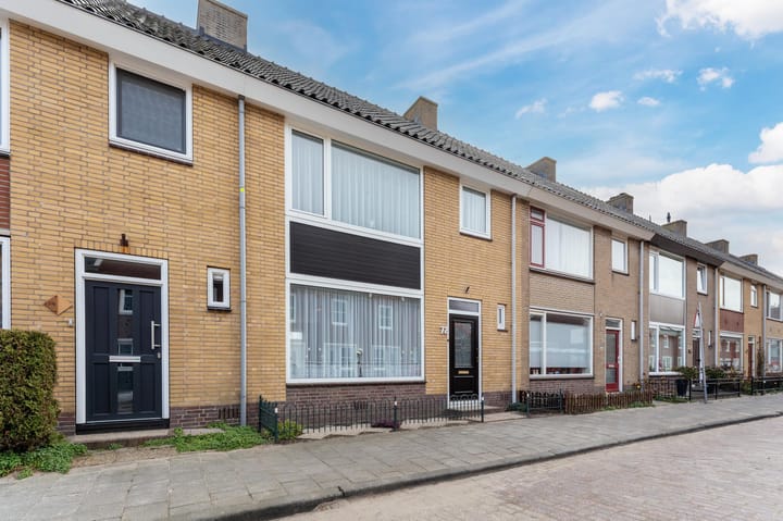 Foto 3 van Mgr. W.M. Bekkerslaan 72