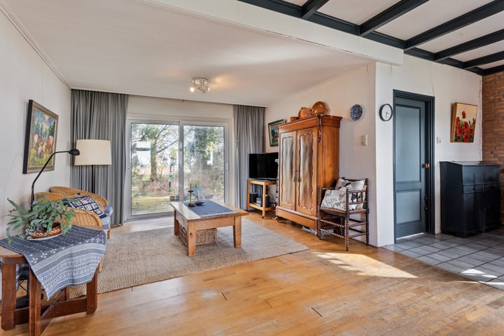 Foto 2 van Barsingerweg 7