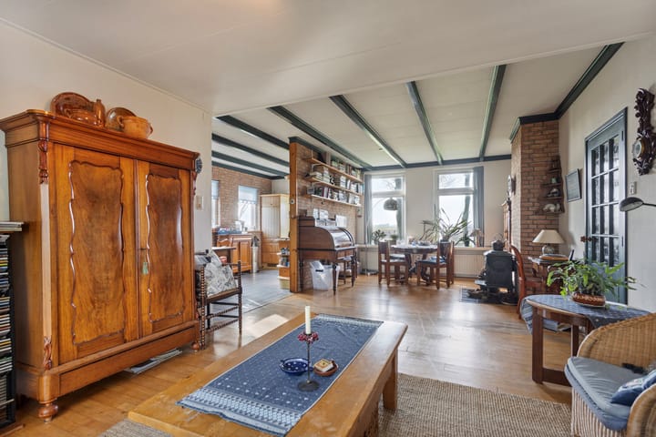 Photo 13 of Barsingerweg 7