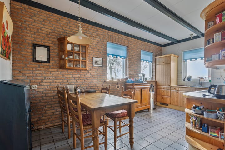 Photo 17 of Barsingerweg 7