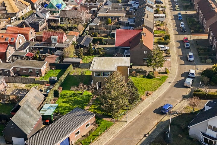 Foto 31 van Waddenstraat 4