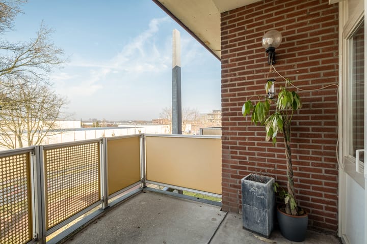 Foto 10 van Oude Lossersestraat 108