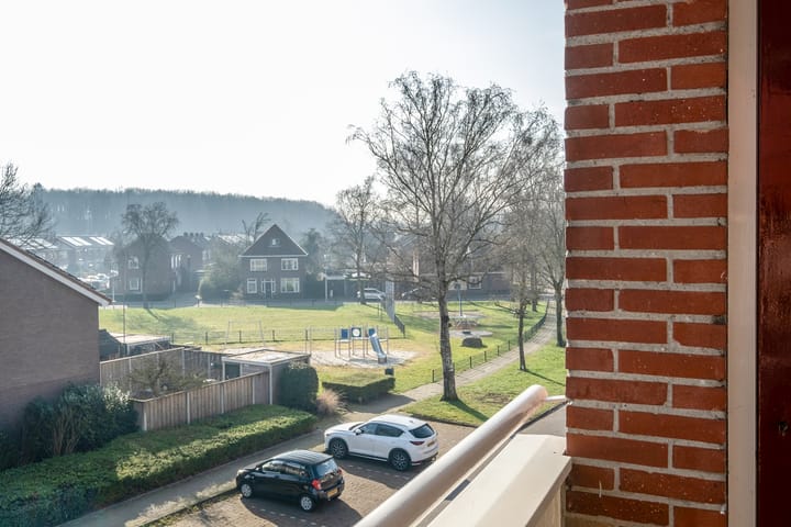 Foto 17 van Oude Lossersestraat 108