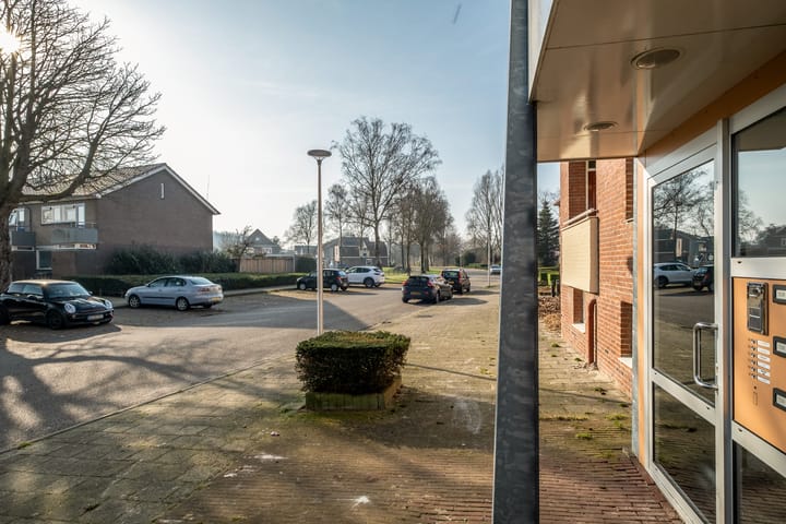 Foto 28 van Oude Lossersestraat 108