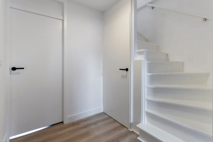 Foto 17 van Wingerd 17