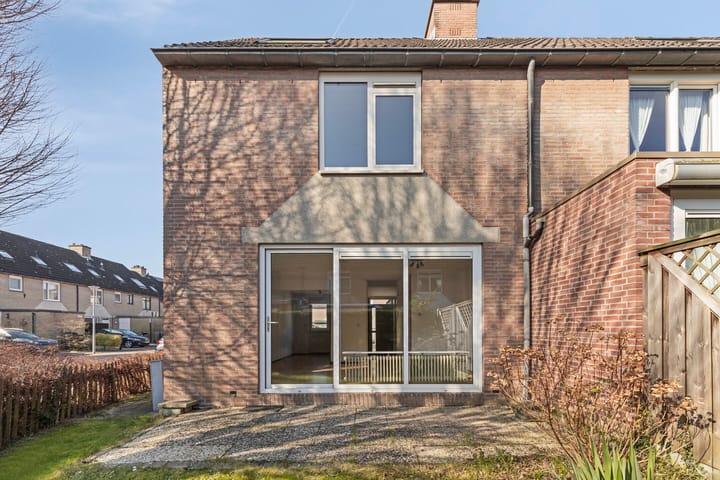 Foto 5 van Plevier 24