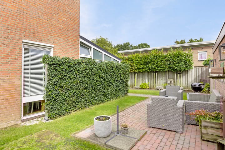 Photo 27 of Christinalaan 1-A