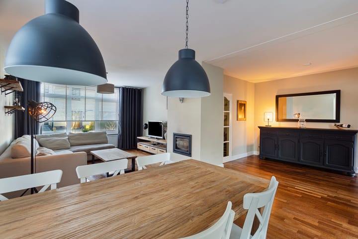 Photo 9 of Christinalaan 1-A