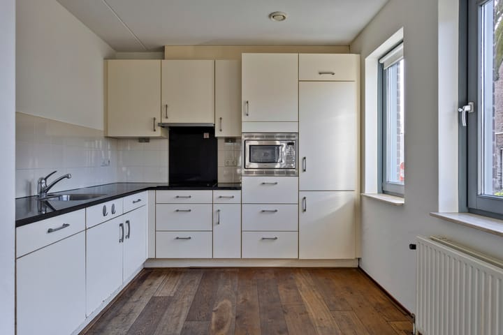 Foto 3 van Bilderdijkstraat 2-3