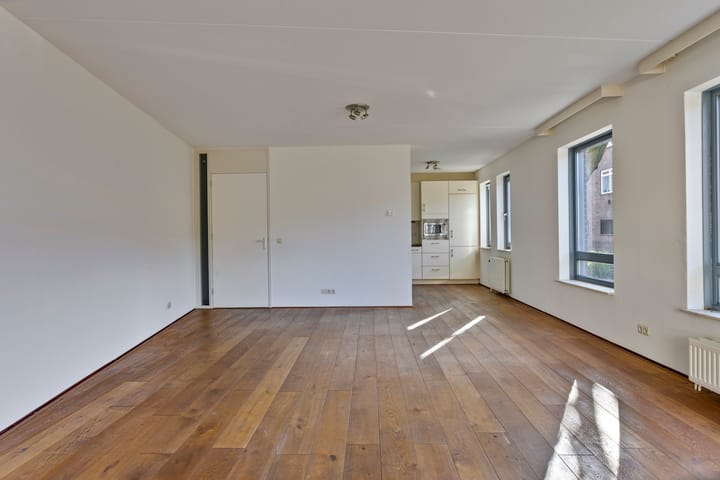 Foto 11 van Bilderdijkstraat 2-3