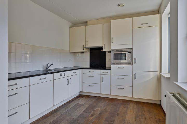 Foto 12 van Bilderdijkstraat 2-3