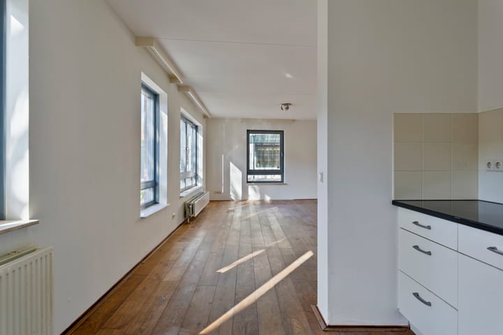 Foto 13 van Bilderdijkstraat 2-3