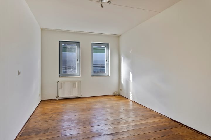 Foto 14 van Bilderdijkstraat 2-3