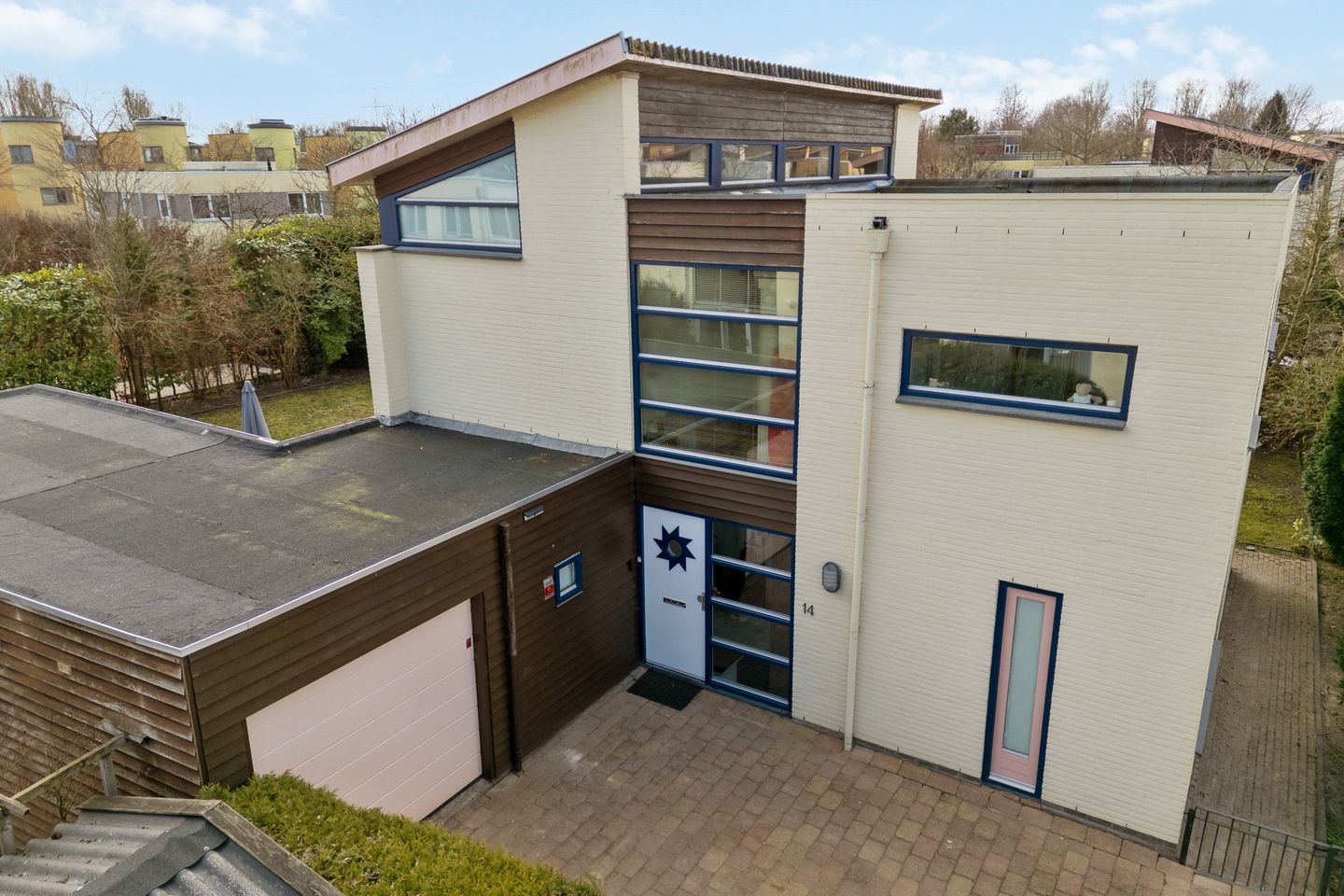 Photo 5 of Oranjegeelstraat 14