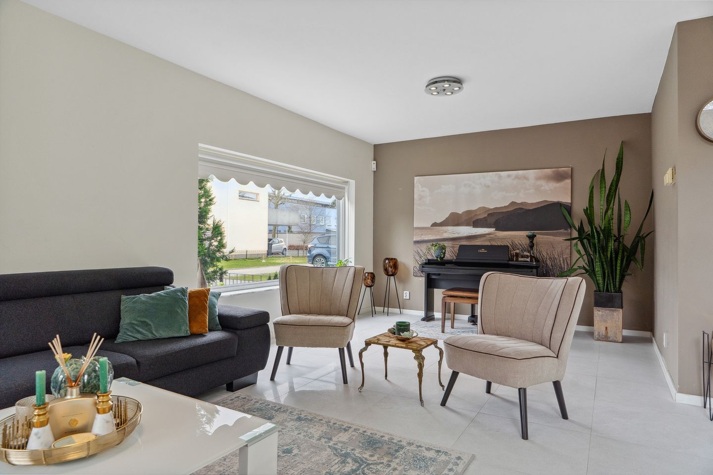 Photo 10 of Oranjegeelstraat 14