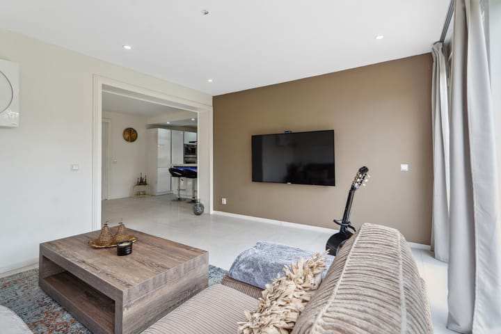 Foto 16 van Oranjegeelstraat 14