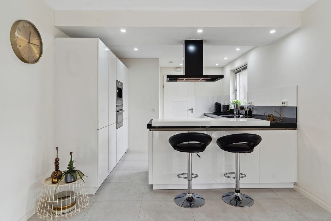 Photo 23 of Oranjegeelstraat 14