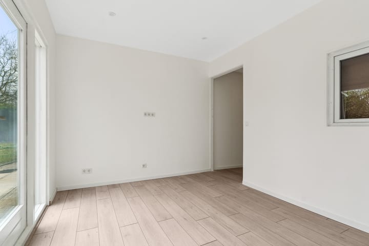 Foto 27 van Oranjegeelstraat 14