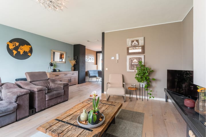 Photo 22 of Lauwers 12