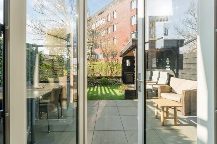 Photo 52 of Lauwers 12