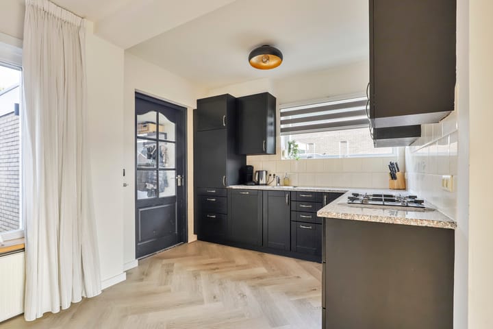 Foto 8 van Tempelheerstraat 6