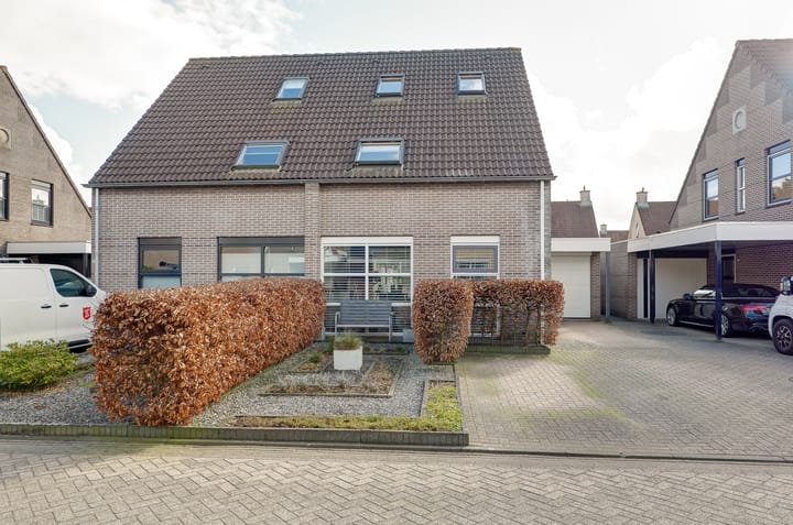 Foto 2 van Jadestoep 24