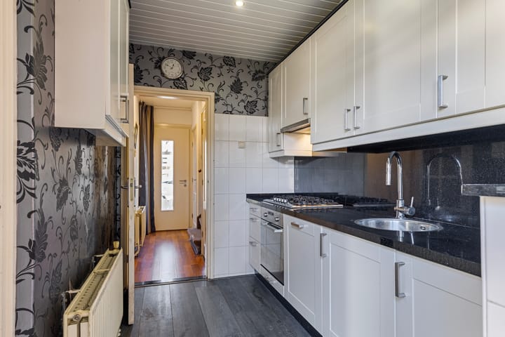 Foto 7 van Pinksterbloemstraat 9