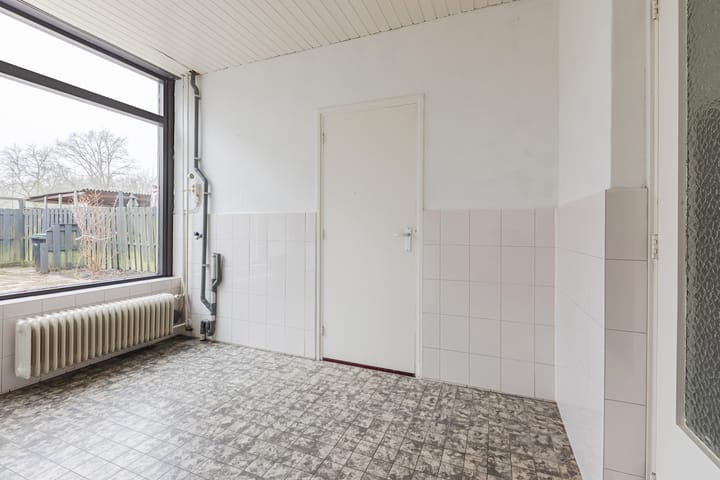 Foto 10 van Wagenaarstraat 152