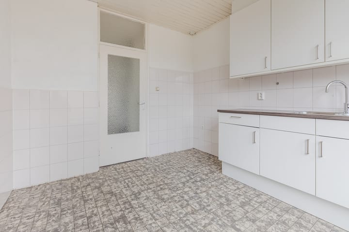 Foto 13 van Wagenaarstraat 152